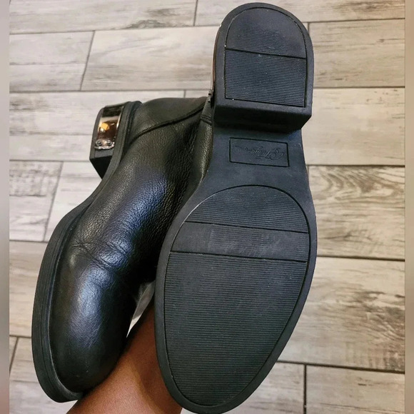 FERGIES Navaro black pebbled leather over the knee slant zip up boots Women's 8 - Picture 9 of 15